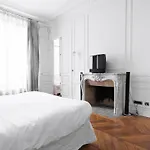 Luxury Design Champs Elysees Flat