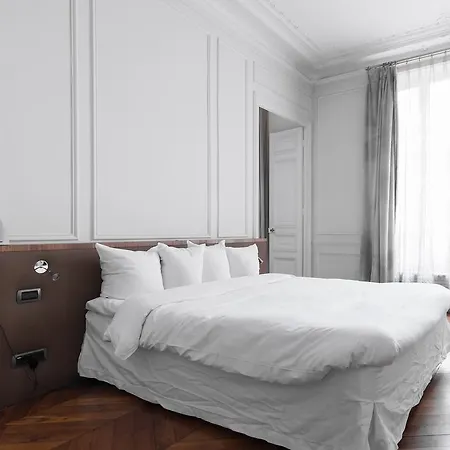 Luxury Design Champs Elysees Flat Paris